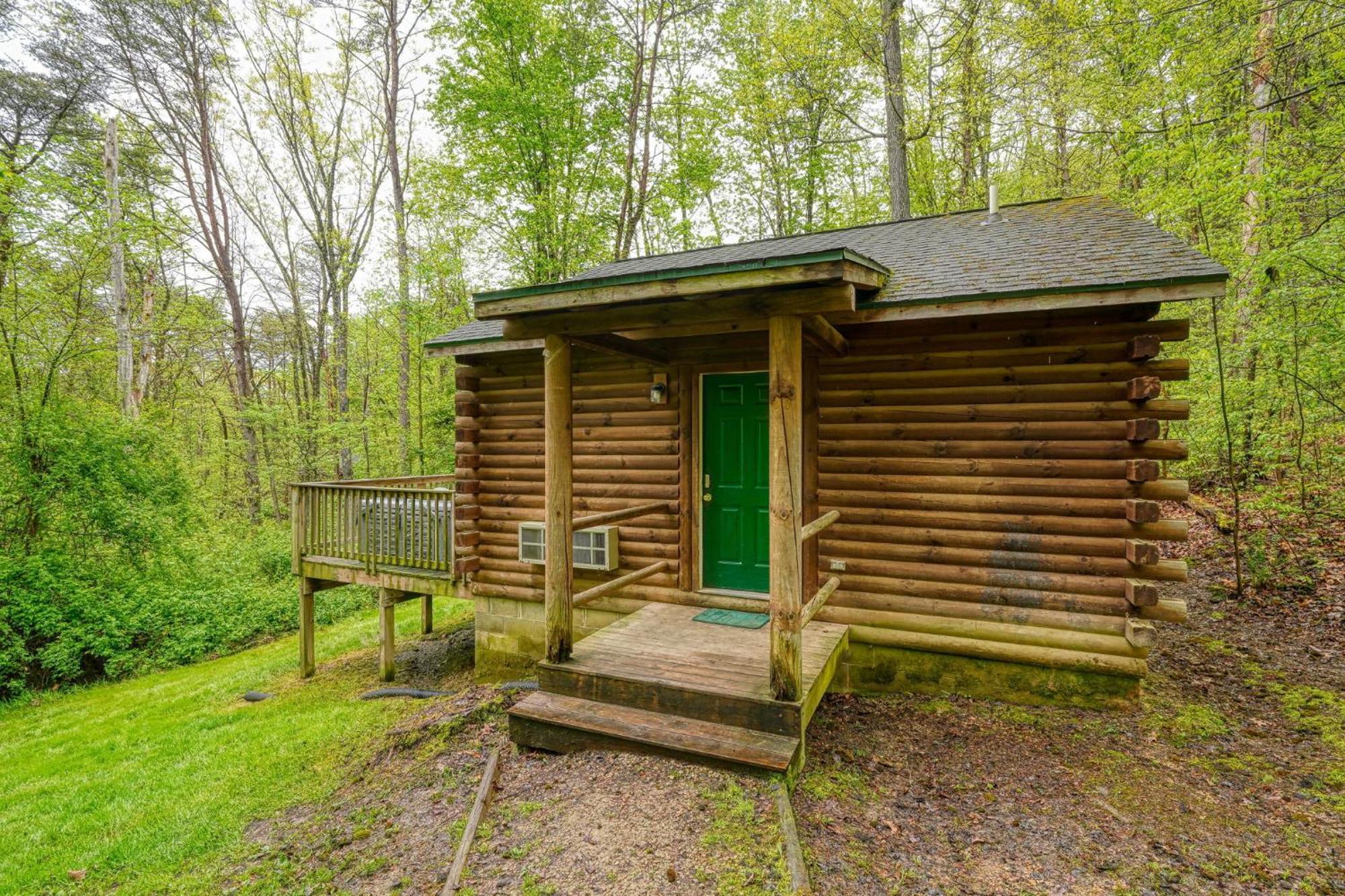 Blue Rose Cabins - Big Woody Cabin 洛根 外观 照片